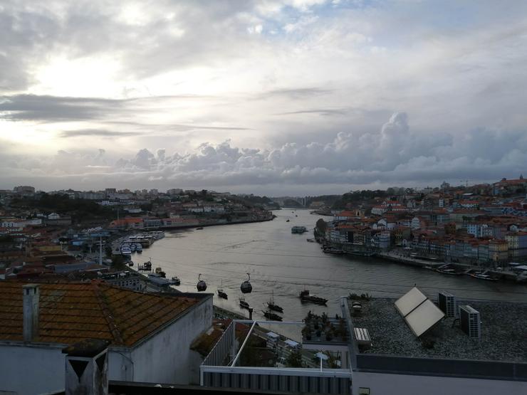 Blick auf Porto und Duero. Foto CC-NC-BY Monique Wenta.